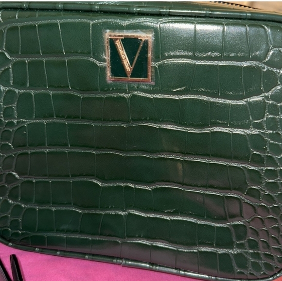 Victoria Secret Emerald Croc Crossbody W/gold Chain Straps #New - Picture 5 of 10